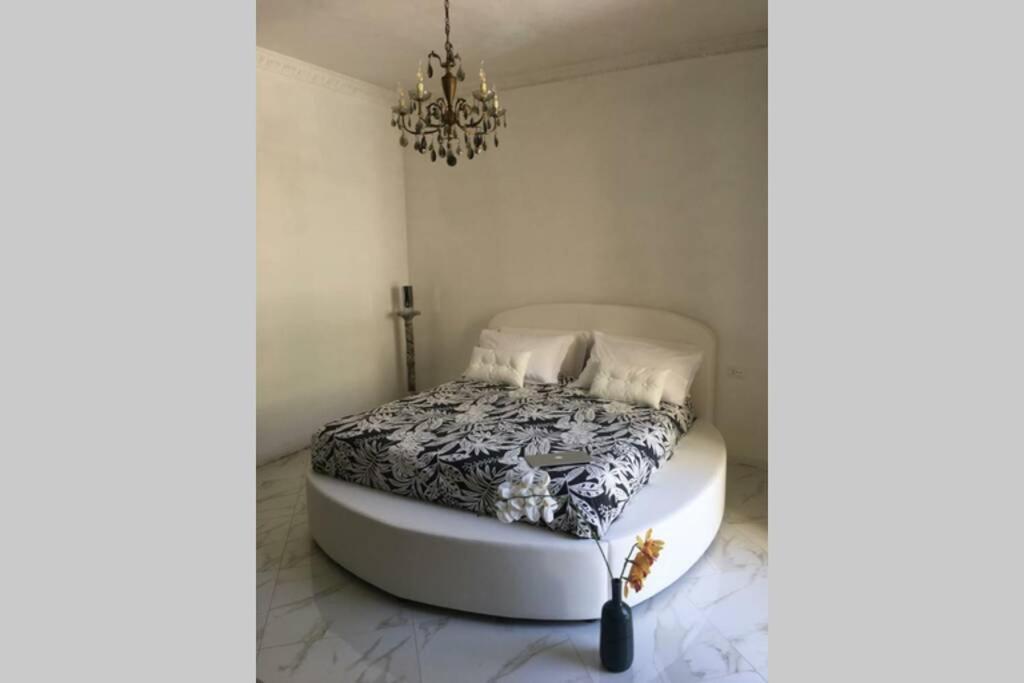 Terrazzo Esclusivo Con Zona Solarium Da 200 Mq Apartment Valderice Bagian luar foto