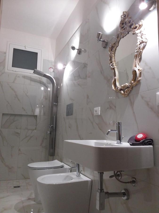 Terrazzo Esclusivo Con Zona Solarium Da 200 Mq Apartment Valderice Bagian luar foto